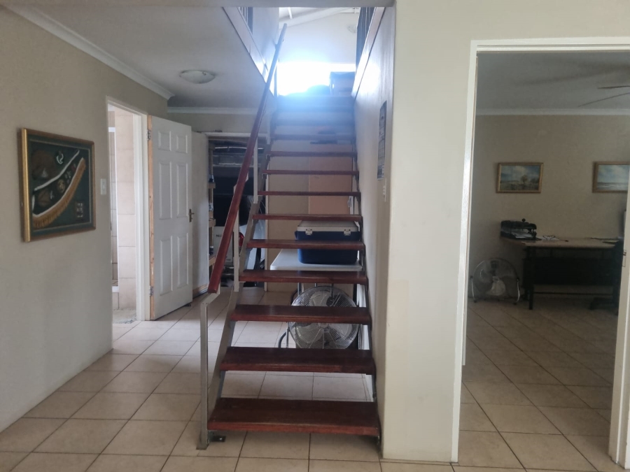 4 Bedroom Property for Sale in Doornkloof Western Cape